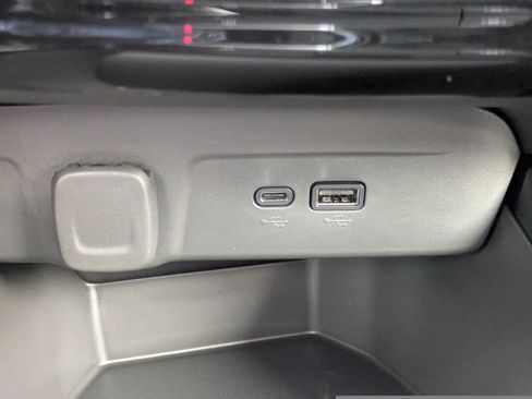 New 2026 Chevrolet Trax ACTIV w/ Driver Confidence Package image 21