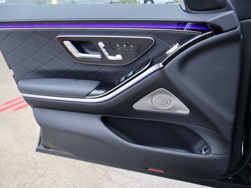 New 2026 Mercedes-Benz S 580 4MATIC Sedan image 37