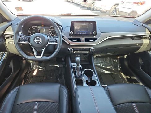 Used 2024 Nissan Altima 2.5 SR image 9