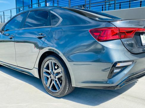 Used 2020 Kia Forte GT-Line image 2