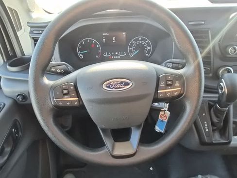 Used 2025 Ford Transit 250 148 Medium Roof RWD image 12
