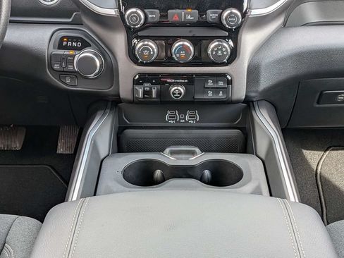 New 2026 RAM 1500 Express AWD/4WD image 19