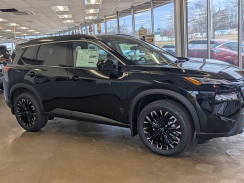 New 2026 Nissan Rogue Dark Armor image 6