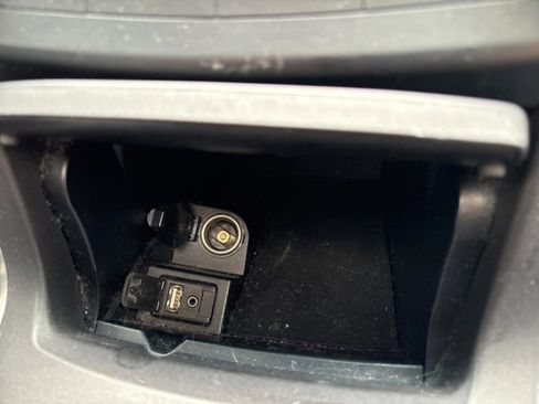 Used 2016 Toyota Camry SE w/ Moonroof Package image 19