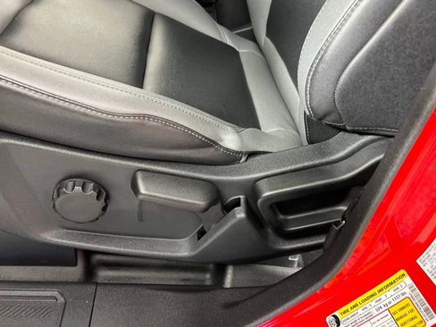 Used 2024 Ford Bronco Black Diamond image 24