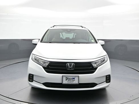 Certified 2023 Honda Odyssey EX-L image 2