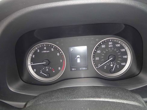 Used 2018 Hyundai Tucson SE image 16