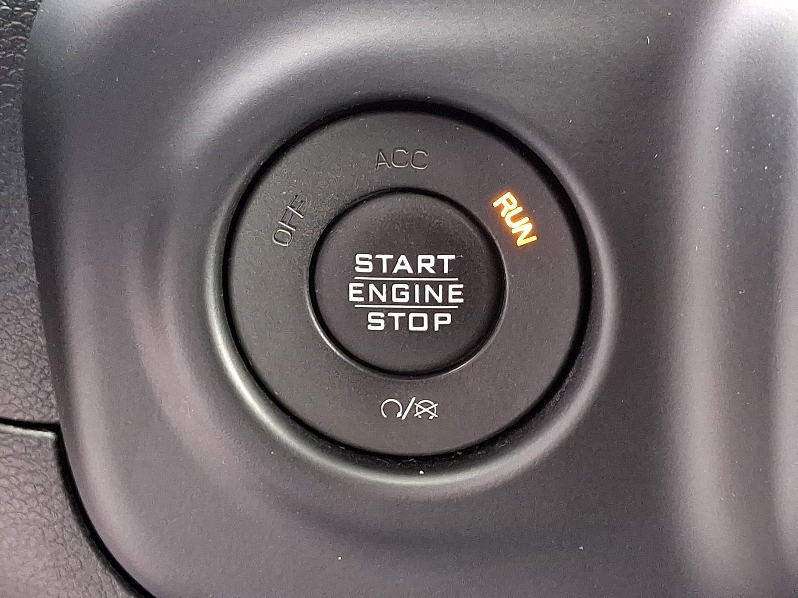 Used 2018 Jeep Wrangler Sport AWD/4WD image 24