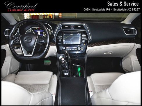 Used 2016 Nissan Maxima Platinum w/ Interior Lighting Package image 18
