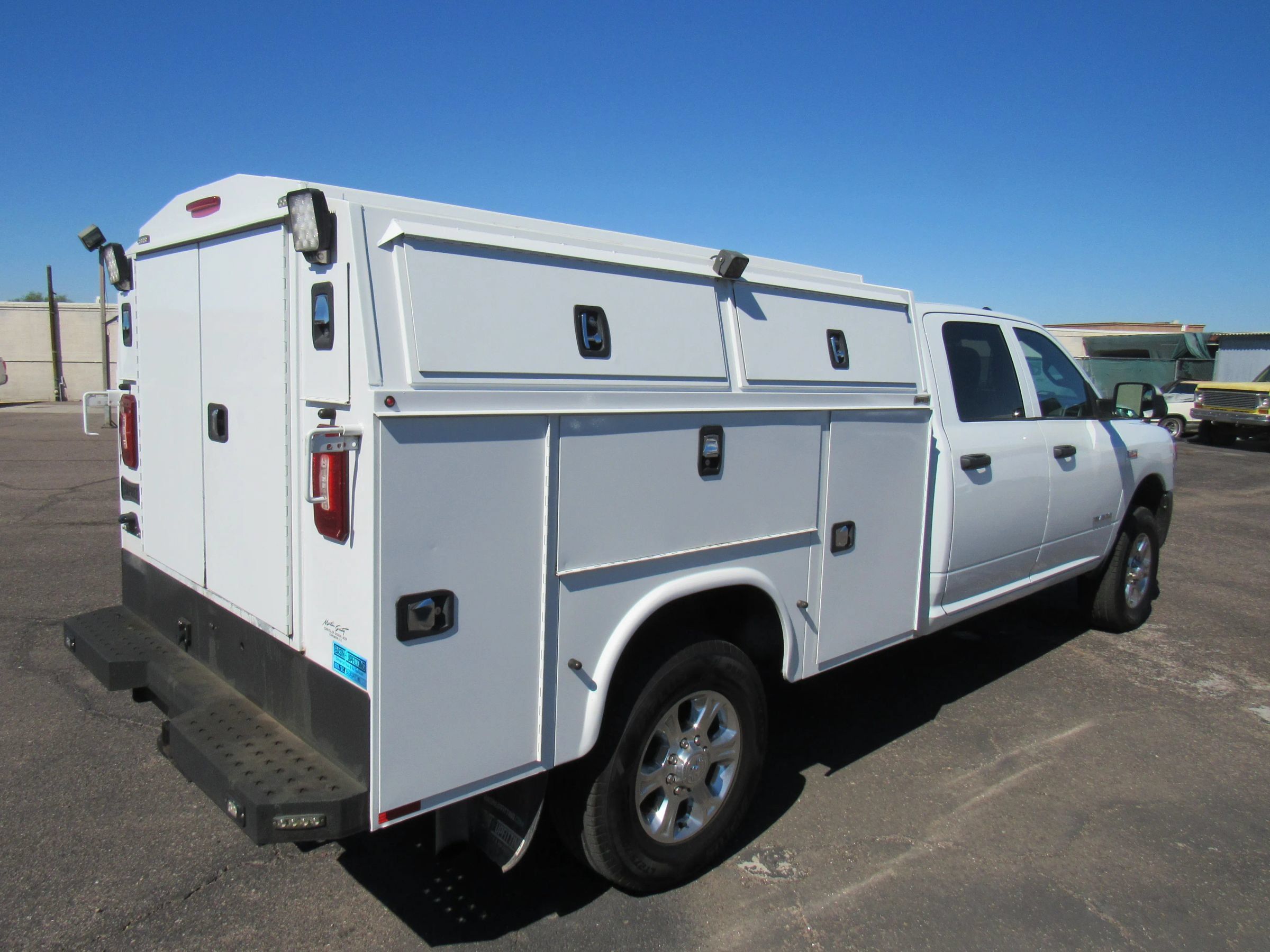 Used 2022 RAM 3500 Tradesman AWD/4WD image 6