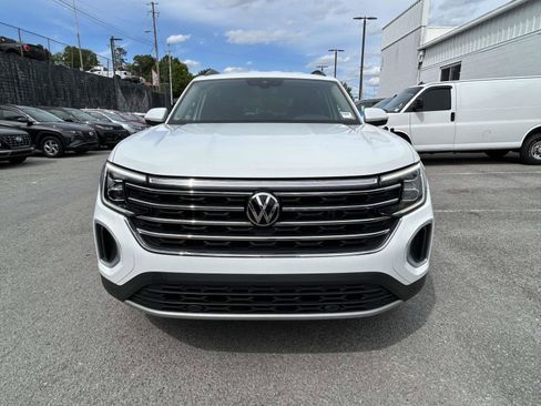 Used 2024 Volkswagen Atlas SE FWD image 8