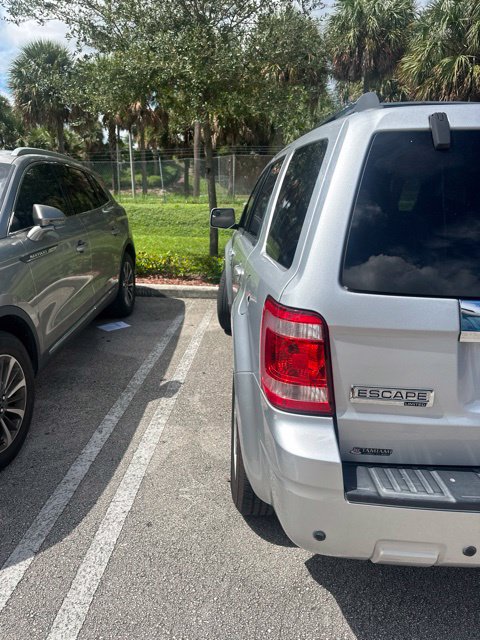 Used 2012 Ford Escape Limited FWD image 7