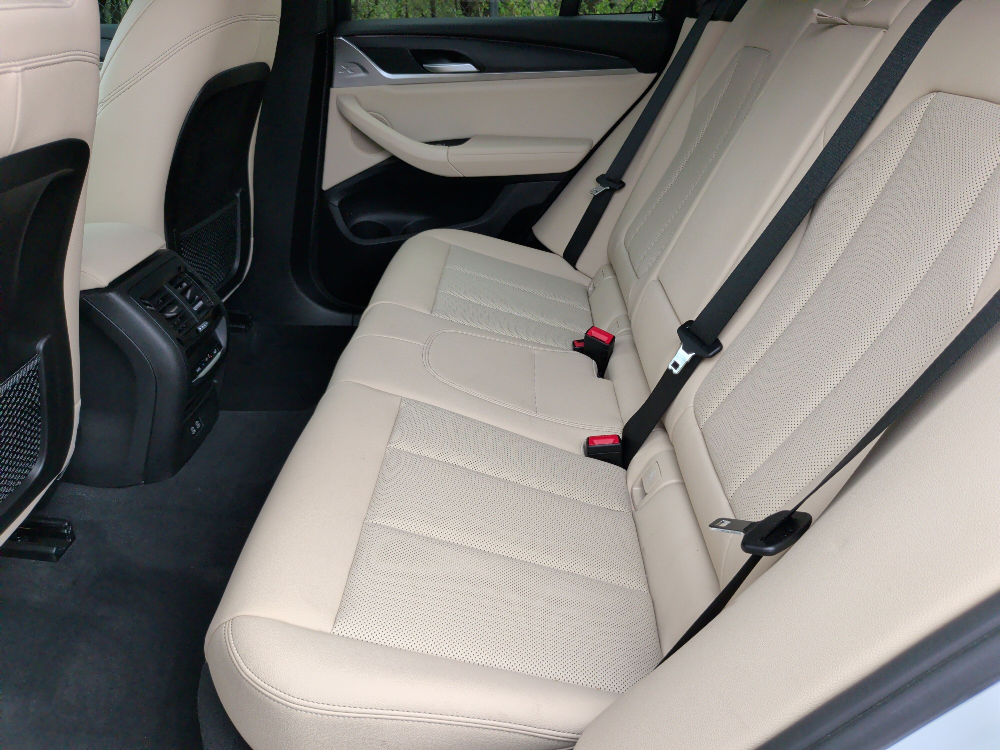 Used 2024 BMW X3 sDrive30i w/ Convenience Package RWD image 35