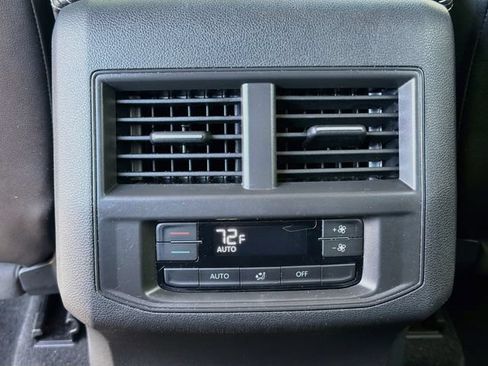 Used 2022 Volkswagen Atlas SE FWD image 20