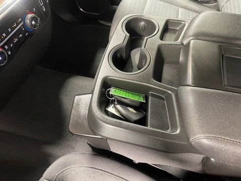 Used 2023 Chevrolet Silverado 1500 LT image 17