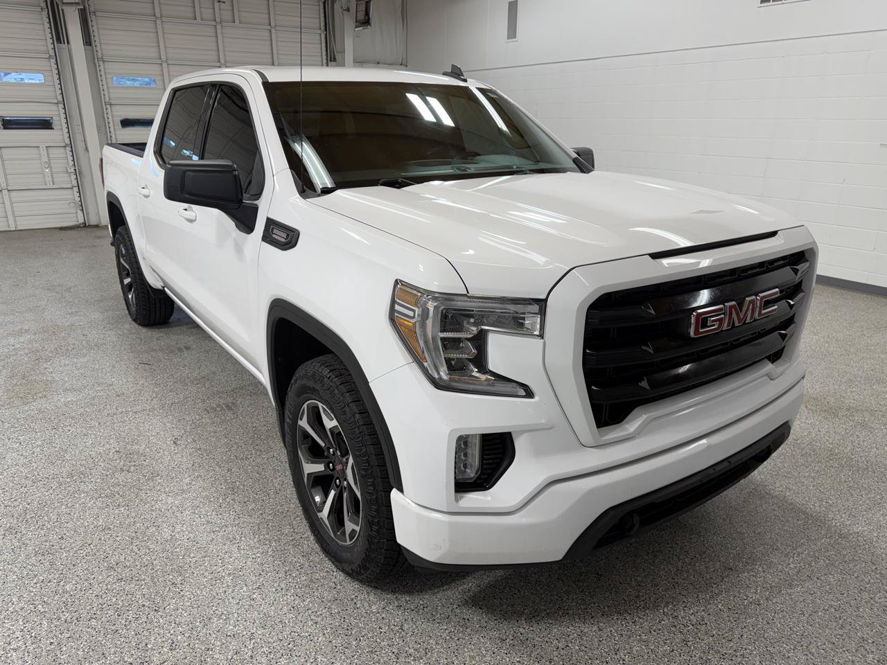 Used 2021 GMC Sierra 1500 Elevation w/ Preferred Package AWD/4WD image 4