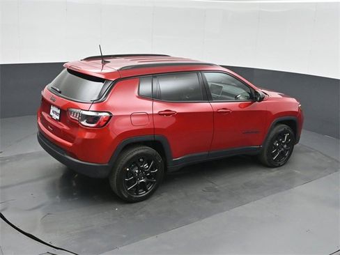 New 2026 Jeep Compass Latitude image 31