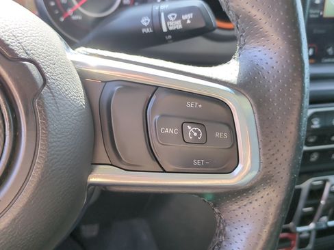 Used 2021 Jeep Gladiator Mojave AWD/4WD image 17