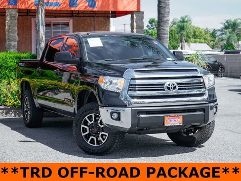 Used 2017 Toyota Tundra SR5 w/ TRD Off Road Package AWD/4WD image 2