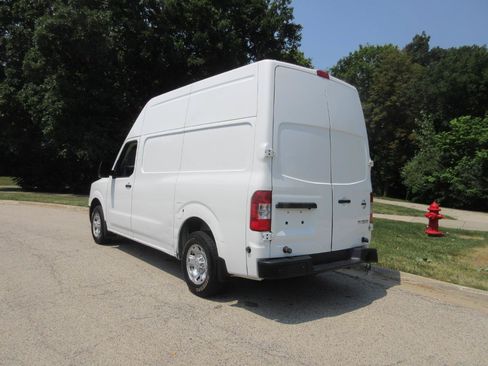 Used 2020 Nissan NV 2500 SV RWD image 21
