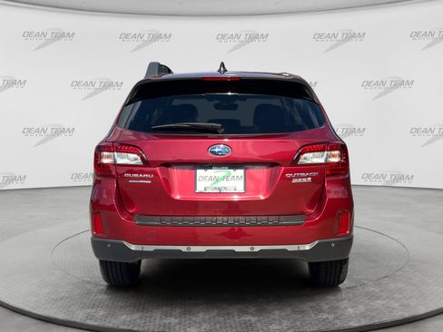 Used 2017 Subaru Outback 2.5i Limited AWD/4WD image 2