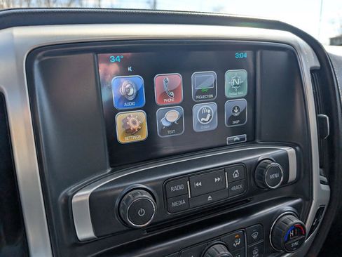 Used 2017 GMC Sierra 1500 SLE w/ SLE Value Package image 21