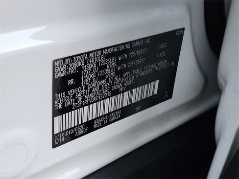 Used 2024 Toyota RAV4 LE image 31