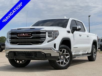 Used 2022 GMC Sierra 1500 SLT w/ SLT Convenience Package