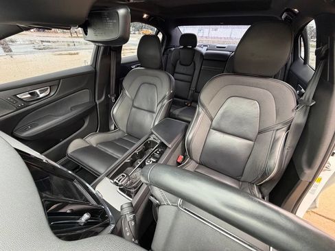 Used 2019 Volvo S60 T6 R-Design AWD/4WD image 9