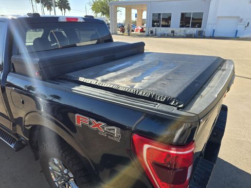 Used 2021 Ford F150 XLT w/ Equipment Group 302A High image 10