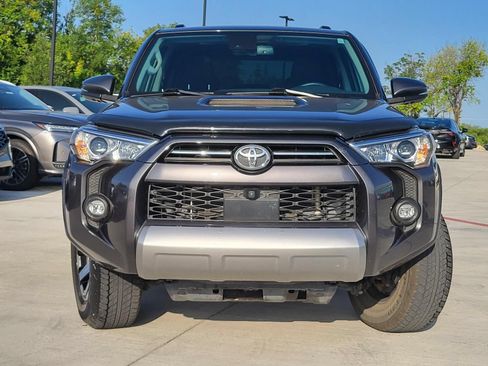 Used 2023 Toyota 4Runner TRD Off-Road Premium w/ Off Road Premium Plus Package AWD/4WD image 2