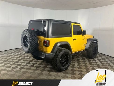 Used 2020 Jeep Wrangler Sport AWD/4WD image 4