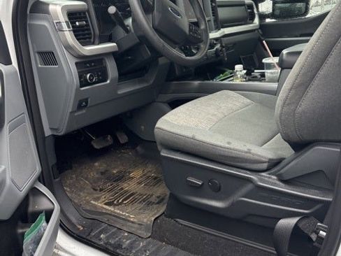 Used 2024 Ford F250 XLT w/ FX4 Off-Road Package image 17