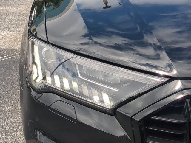 Used 2024 Audi Q7 2.0T Premium Plus w/ Premium Plus Package AWD/4WD image 10