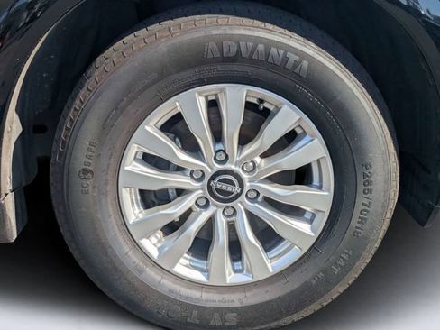 Used 2023 Nissan Armada SV AWD/4WD image 11