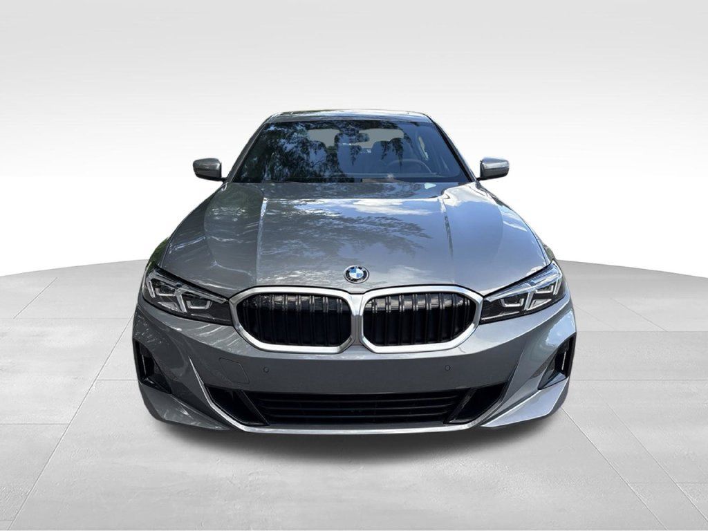 Used 2026 BMW 330i xDrive Sedan AWD/4WD image 8
