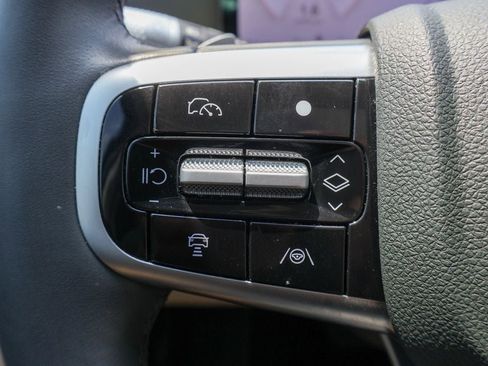 Used 2025 Genesis GV80 2.5T Advanced AWD/4WD image 14