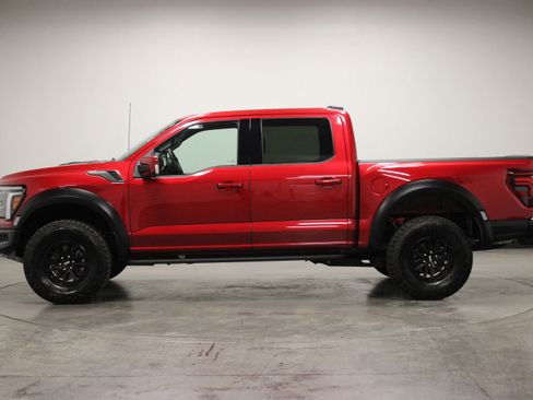 Used 2025 Ford F150 Raptor AWD/4WD image 5