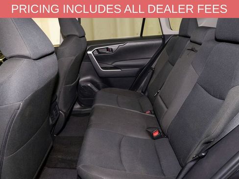 Used 2025 Toyota RAV4 LE AWD/4WD image 7