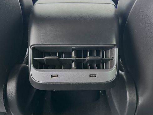 Used 2018 Tesla Model 3 Long Range image 17