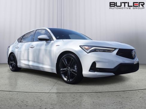 Used 2023 Acura Integra A-Spec image 3