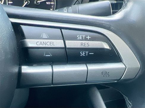 Used 2023 MAZDA MAZDA3 s image 13