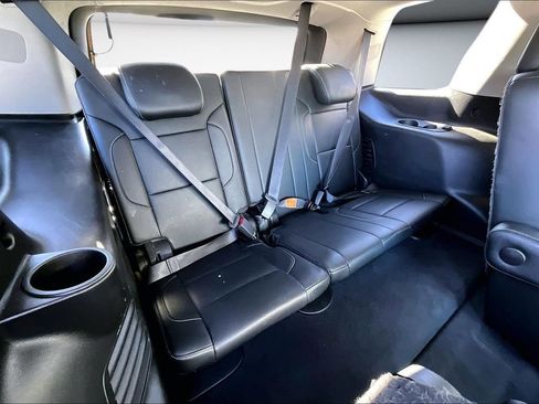 Used 2020 Chevrolet Tahoe Premier AWD/4WD image 25