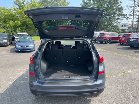 Used 2019 Hyundai Tucson SE w/ Cargo Package FWD image 17