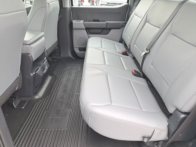 New 2026 Ford F250 XL w/ XL Driver Assist Package RWD image 11