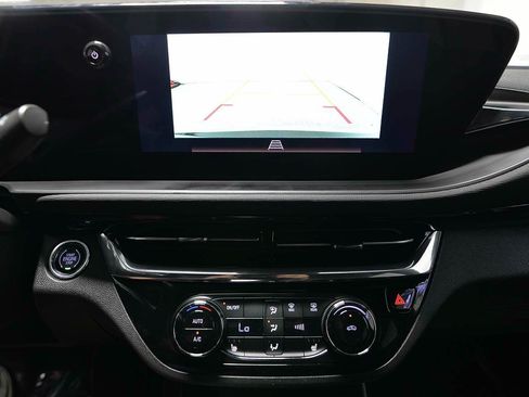 Used 2025 Buick Envista Sport Touring w/ Convenience I Package FWD image 15