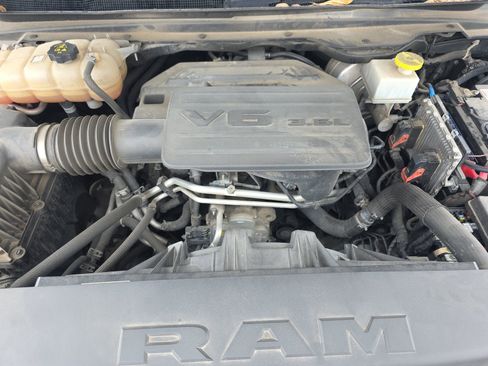 Used 2019 RAM 1500 Big Horn image 19