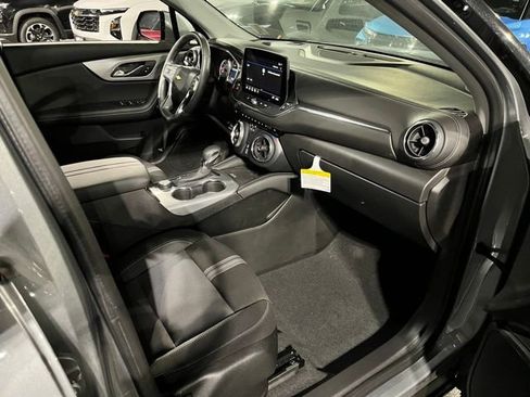 Used 2024 Chevrolet Blazer LT w/ Convenience Package image 22