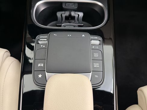 Used 2022 Mercedes-Benz A 220 image 18