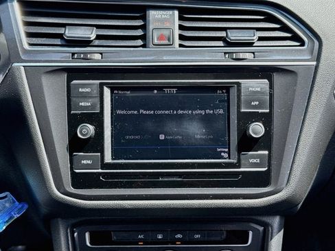 Used 2020 Volkswagen Tiguan S AWD/4WD image 12
